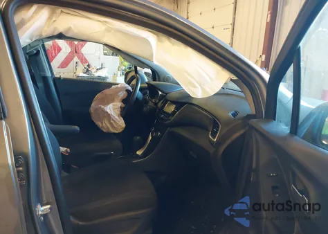 2020 Chevrolet Trax Awd Ls from USA, damaged, VIN 3GNCJNSB2LL239053